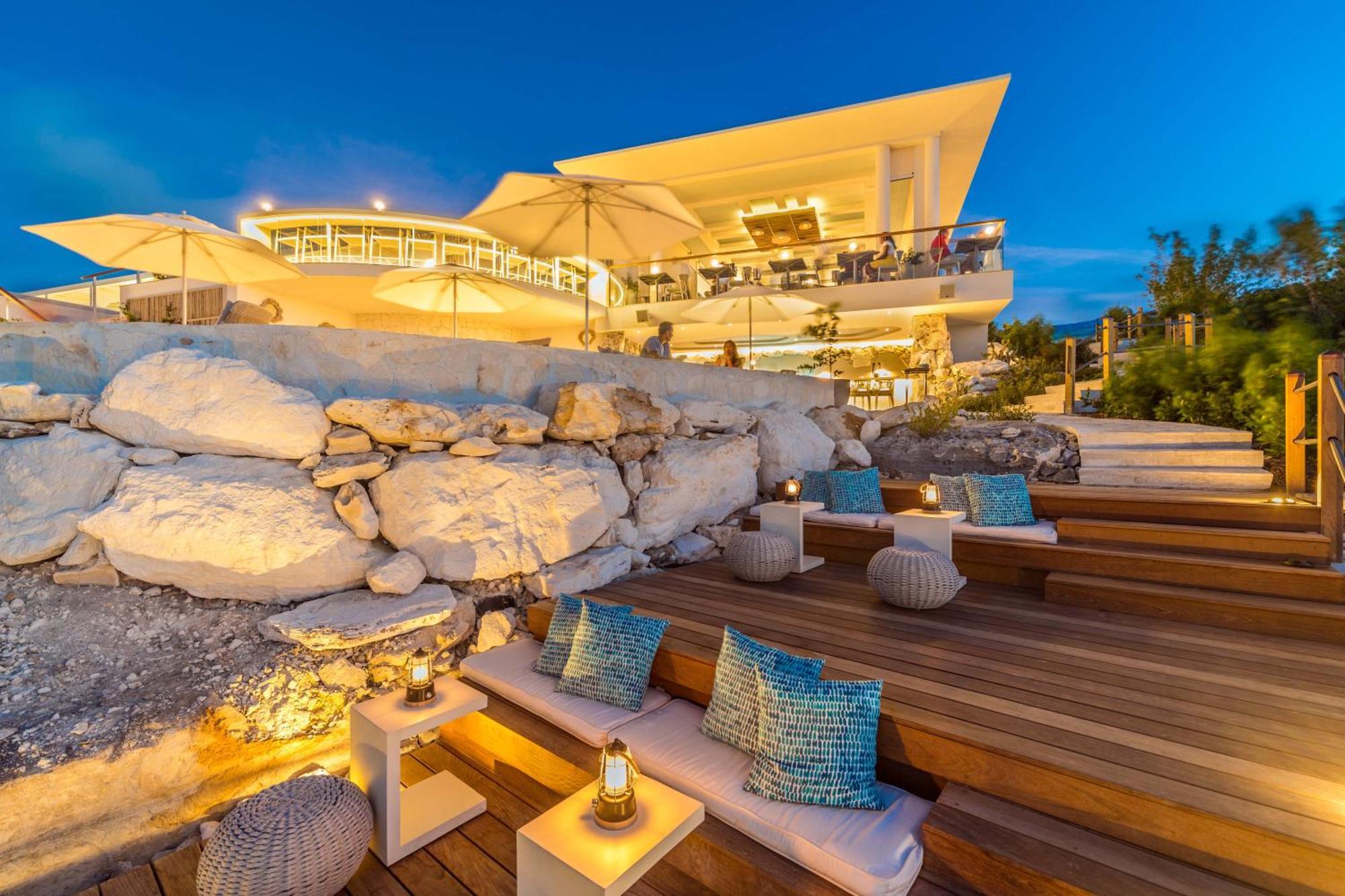 Rock House Hotel Turtle Cove Kültér fotó